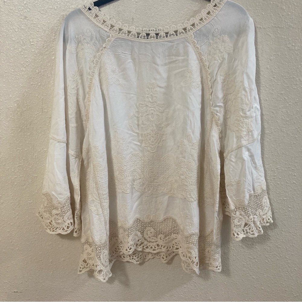 Democracy Women’s Blouse Tunic 3/4 Sleeve Bell Embroidered Boho M Cotton Rayon - Picture 2 of 15